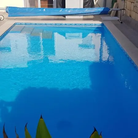 Auberge De Provence *
